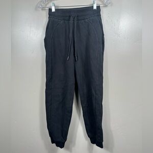 Lululemon Scuba High-Rise Jogger 7/8 Length Black Size 2